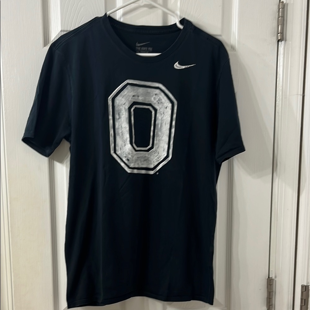 Nike Men's Black T-Shirt